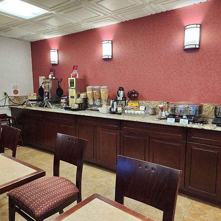 Best Western Plus Rose City Suites Welland Exteriör bild