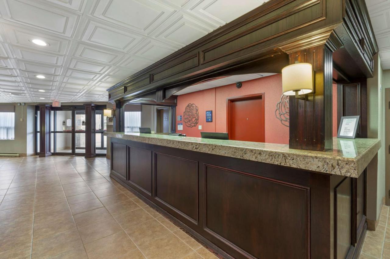 Best Western Plus Rose City Suites Welland Exteriör bild