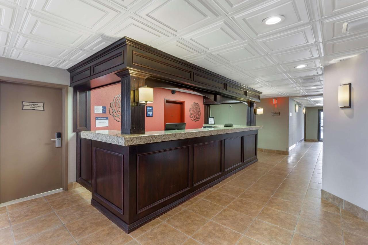 Best Western Plus Rose City Suites Welland Exteriör bild