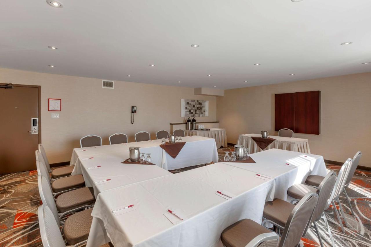 Best Western Plus Rose City Suites Welland Exteriör bild