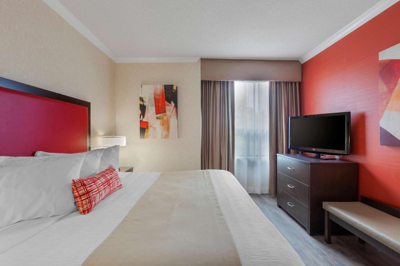 Best Western Plus Rose City Suites Welland Exteriör bild