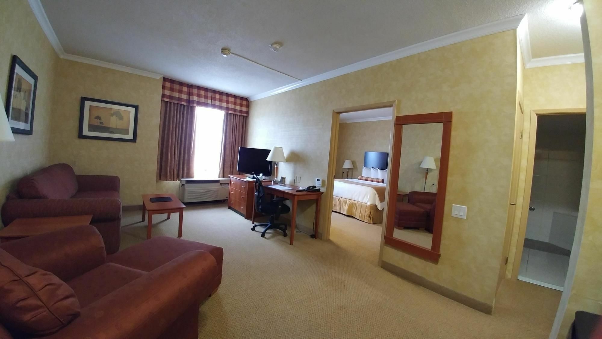 Best Western Plus Rose City Suites Welland Exteriör bild